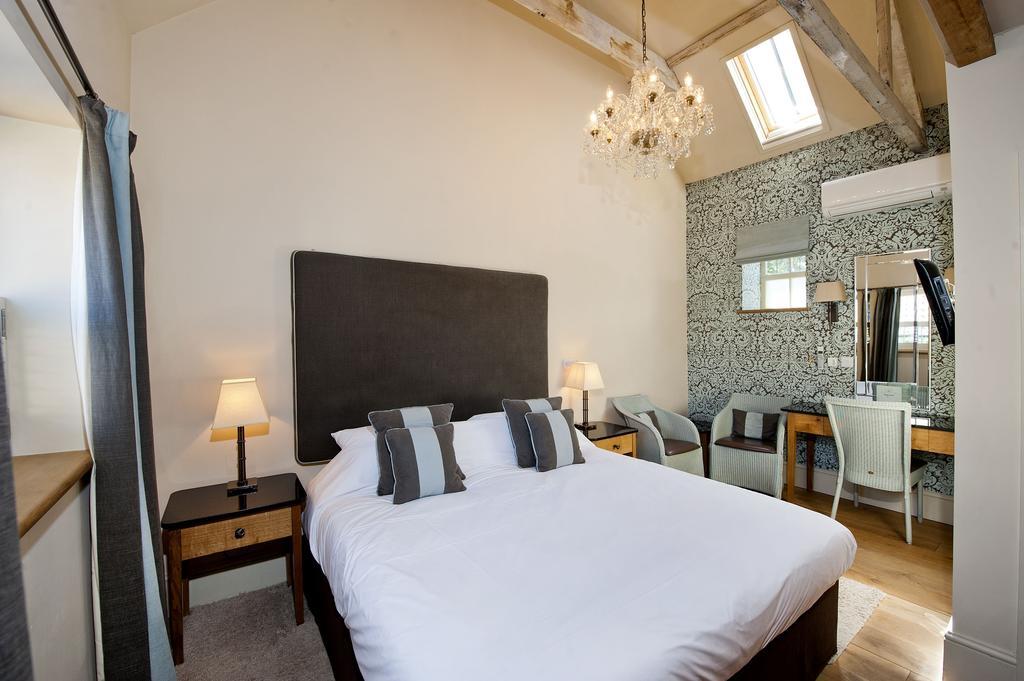 The Fox By Greene King Inns Bury St. Edmunds Habitación foto
